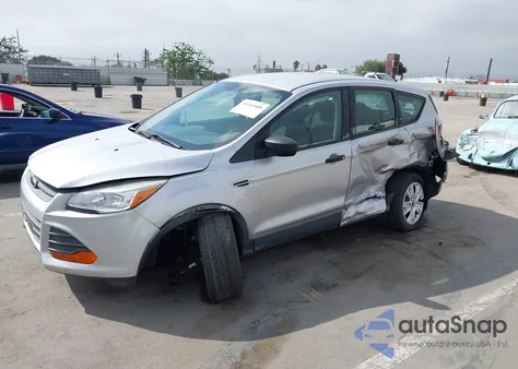 2014 Ford Escape S из США, поврежденный, VIN 1FMCU0F74EUA70974